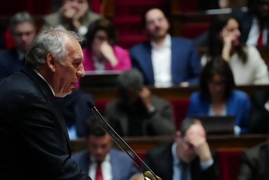 峪科配资 法国，情况不太妙